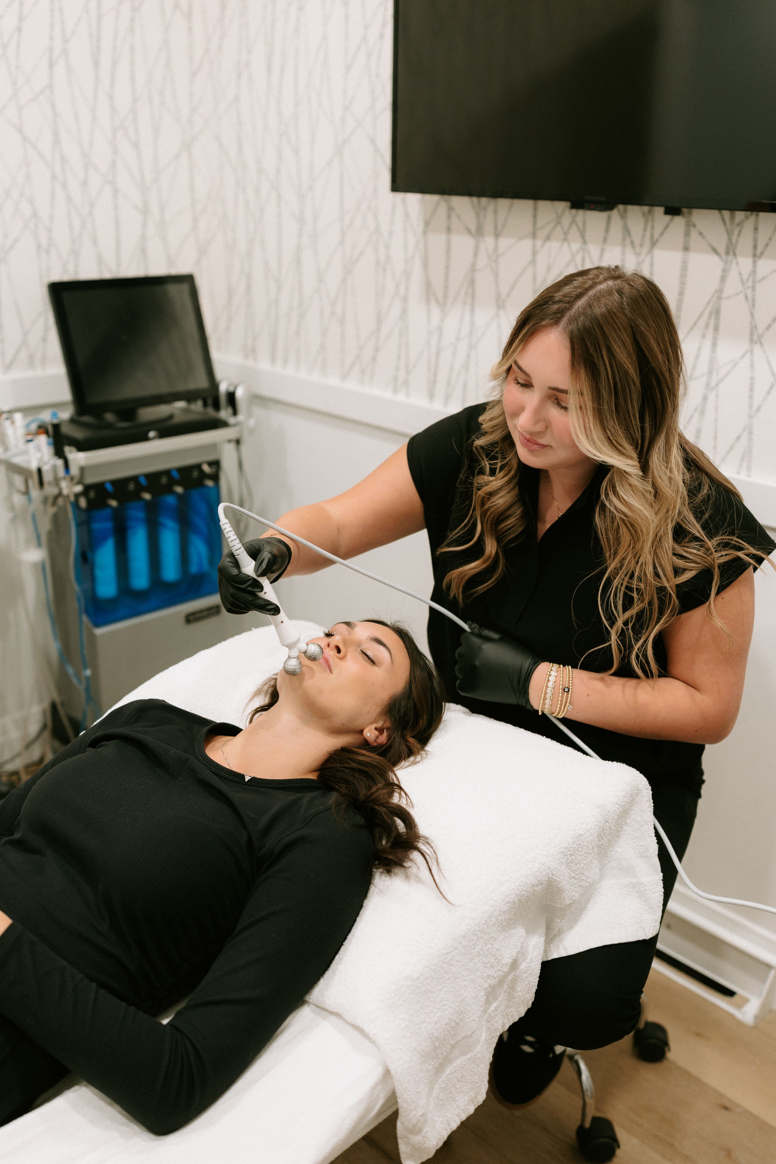 HydraFacial treatment in progress